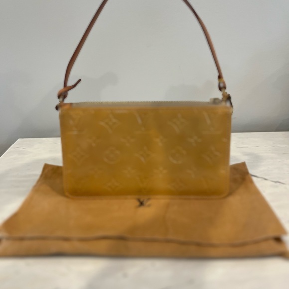 Louis Vuitton Lexington vernis pouchette shoulder bag - Picture 7 of 11